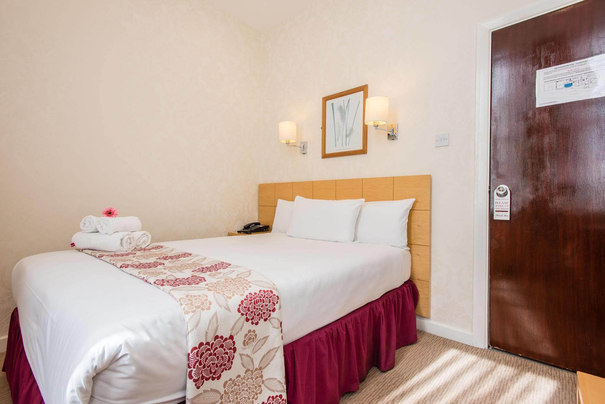 Oliver Plaza 4* Londra